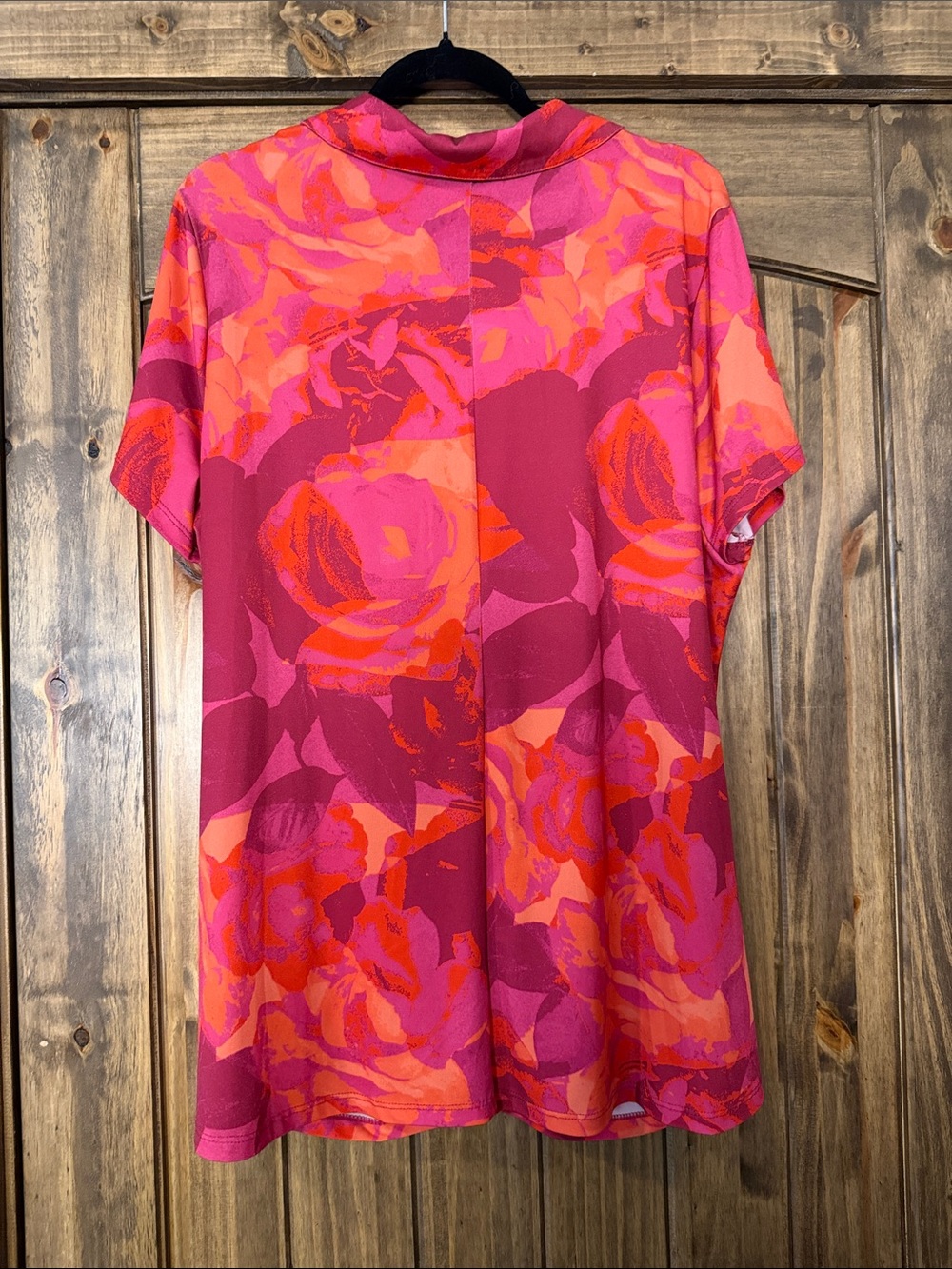 torrid Pink & Orange Abstract Ruched Button-Front Top - Picture 8 of 9